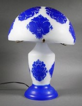 CAMEO GLASS LAMP PILGRIM KELSE