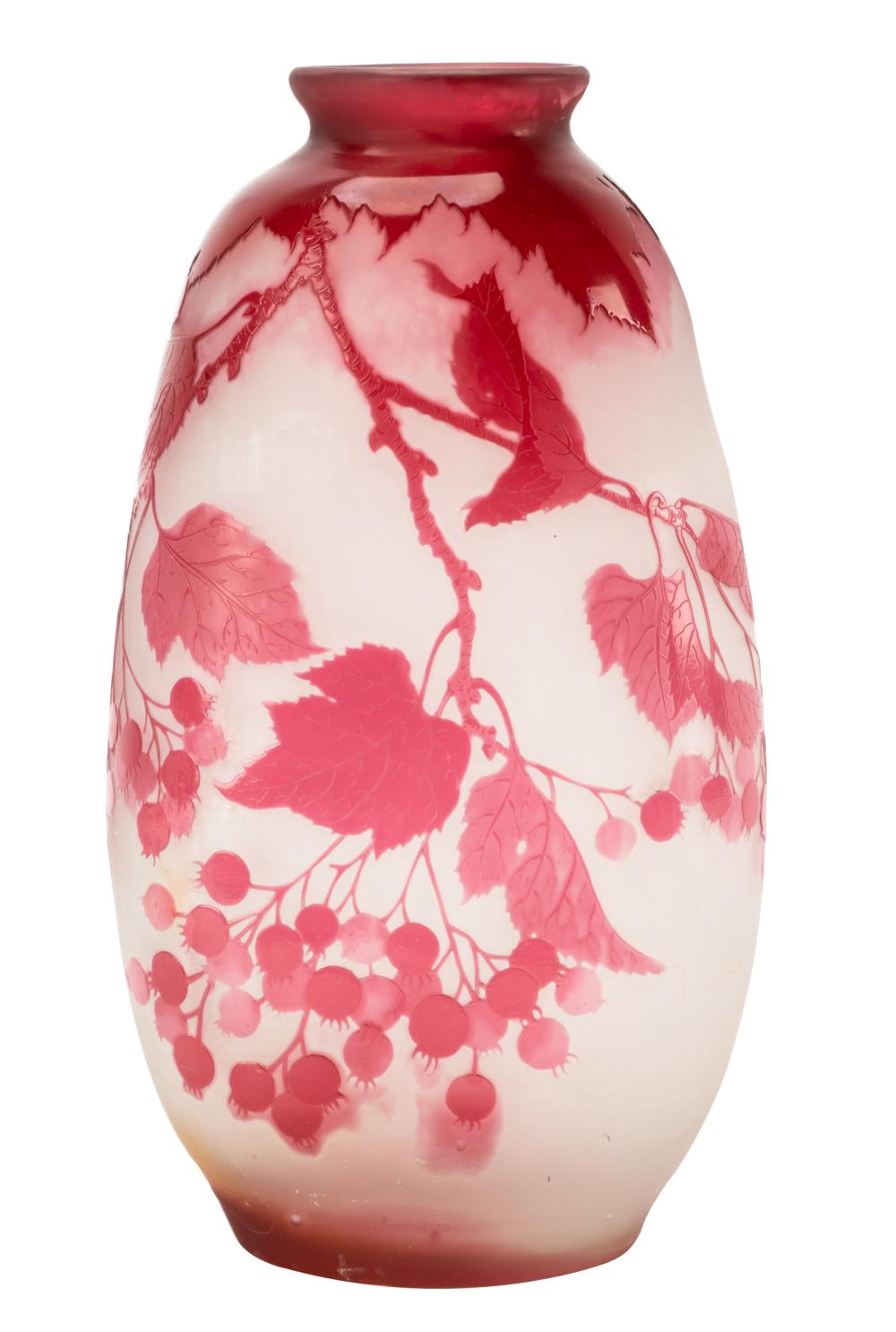 CAMEO GLASS VASEsigned "Galle" in