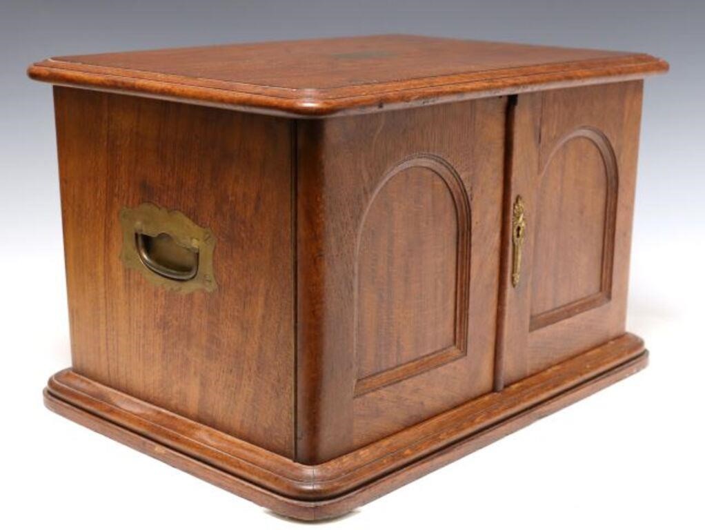 CAMPAIGN STYLE MIXED WOOD SILVER