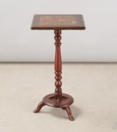 CANDLESTAND WITH CARVED TOESA