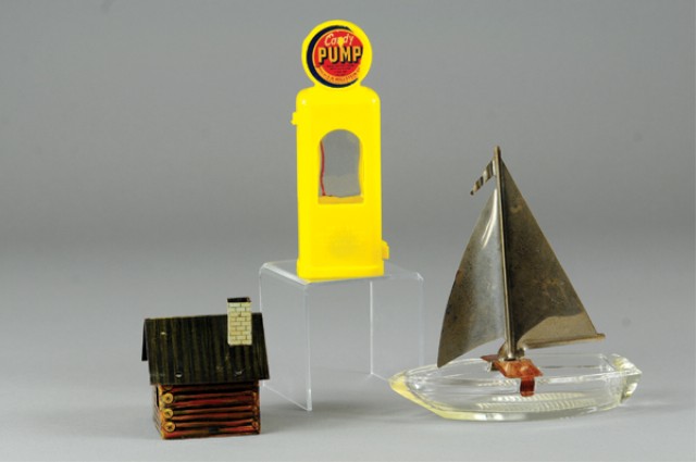 CANDY CONTAINER LOT Includes