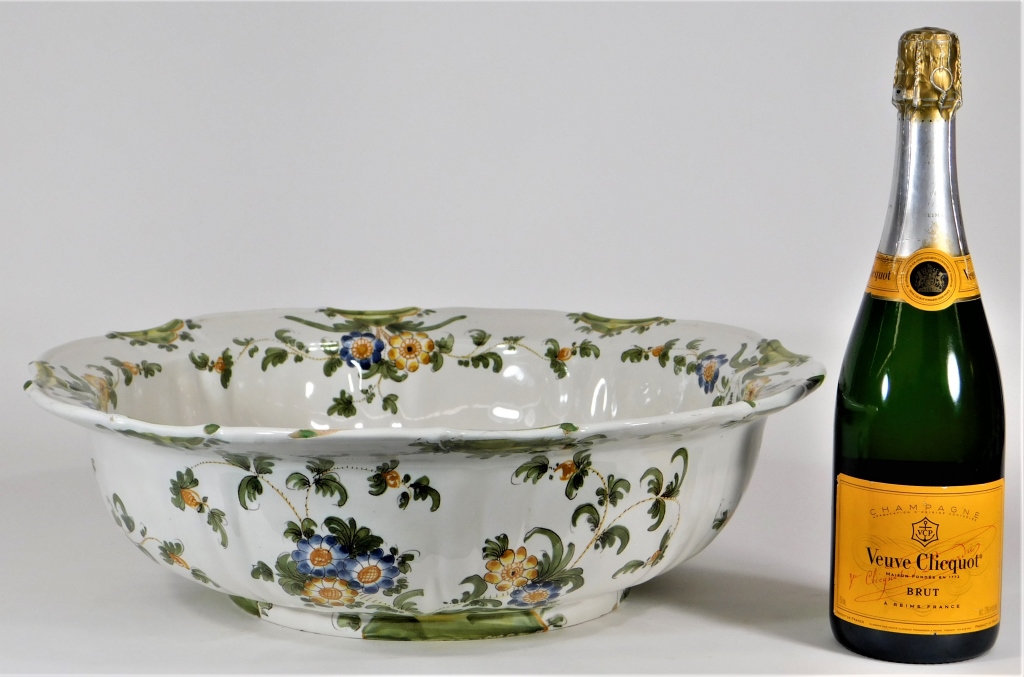 CANTAGALLI TIN GLAZED EARTHENWARE
