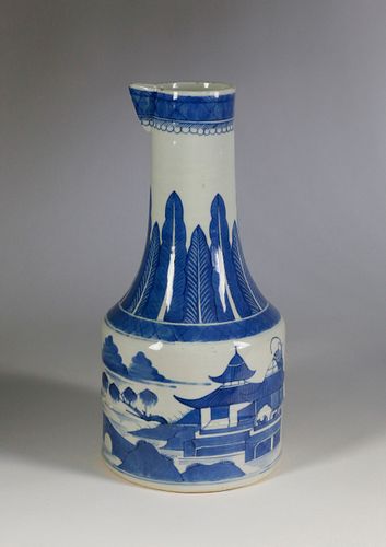 CANTON BLUE AND WHITE EWER, CIRCA