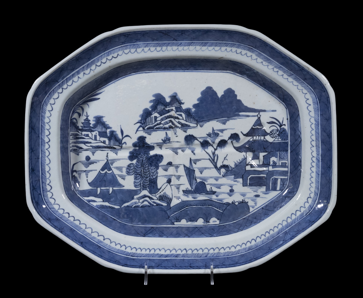 CANTON PLATTER 19th c. Chinese