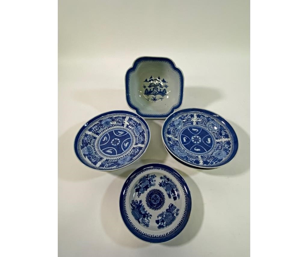 Canton porcelain salad bowl, 19th