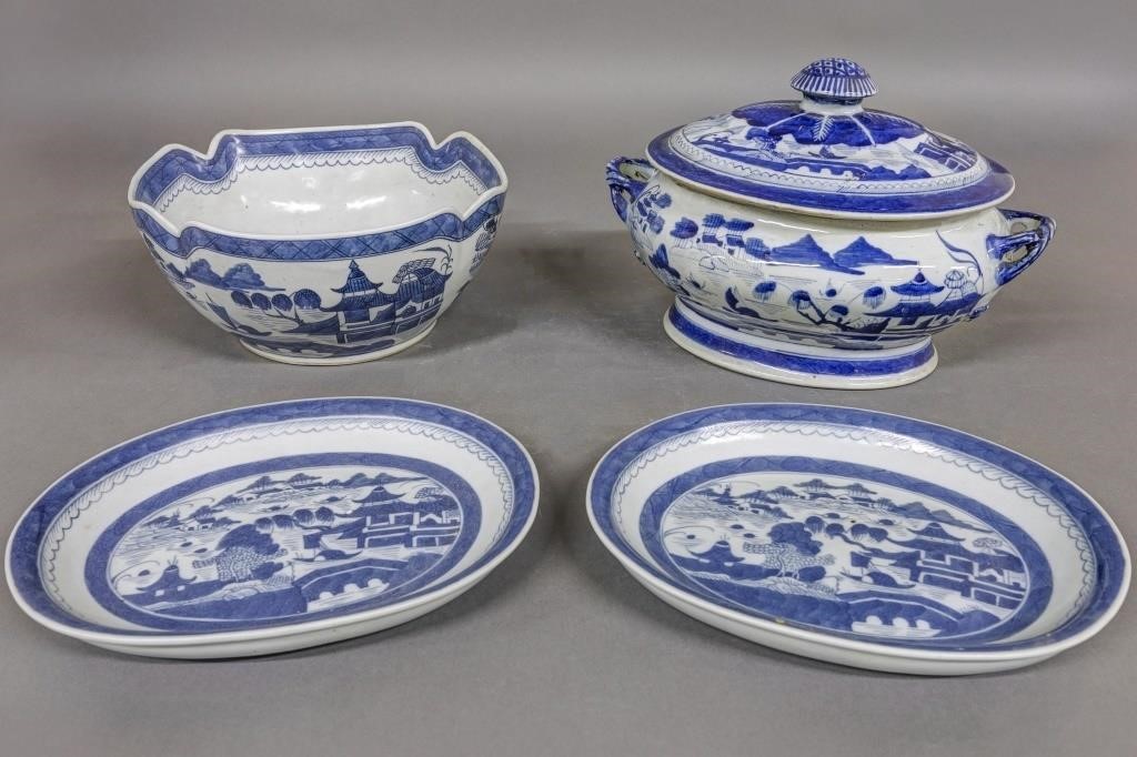 Canton tureen 8.25"H; a cut