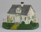 CAPE COD W/PICKET FENCE DOORST