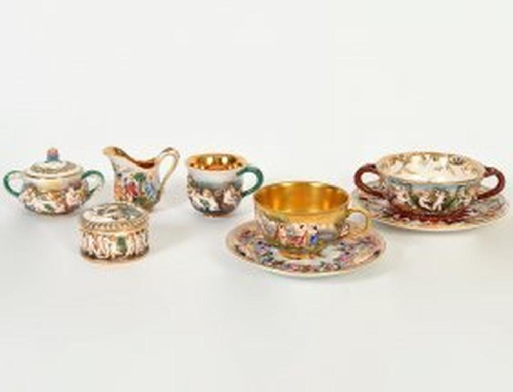 CAPODIMONTE 29 PIECE PORCELAIN