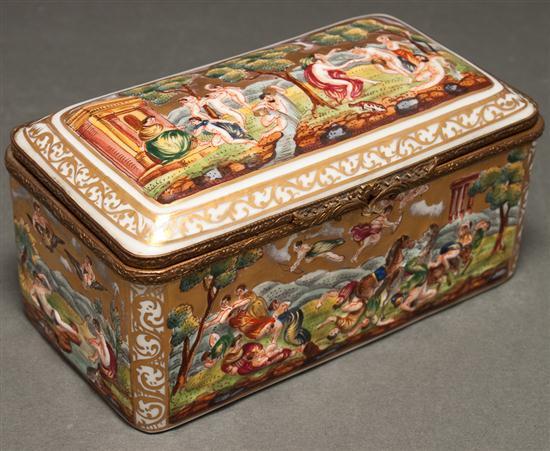 Capodimonte gilt metal-mounted