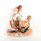 CAPODIMONTE PORCELAIN FIGURINE