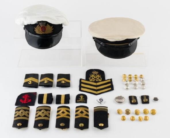 CAPTAIN HATS, INSIGNIA & BADGESA