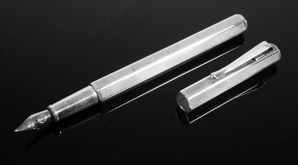 CARAN D'ACHE ECRIDOR SWISS FOUNTAIN