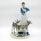 CARL SCHEIDIG PORCELAIN FIGURI