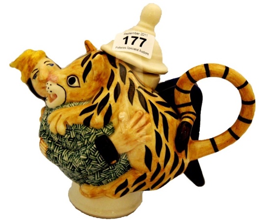 Carltonware Lustre Pottery Lion