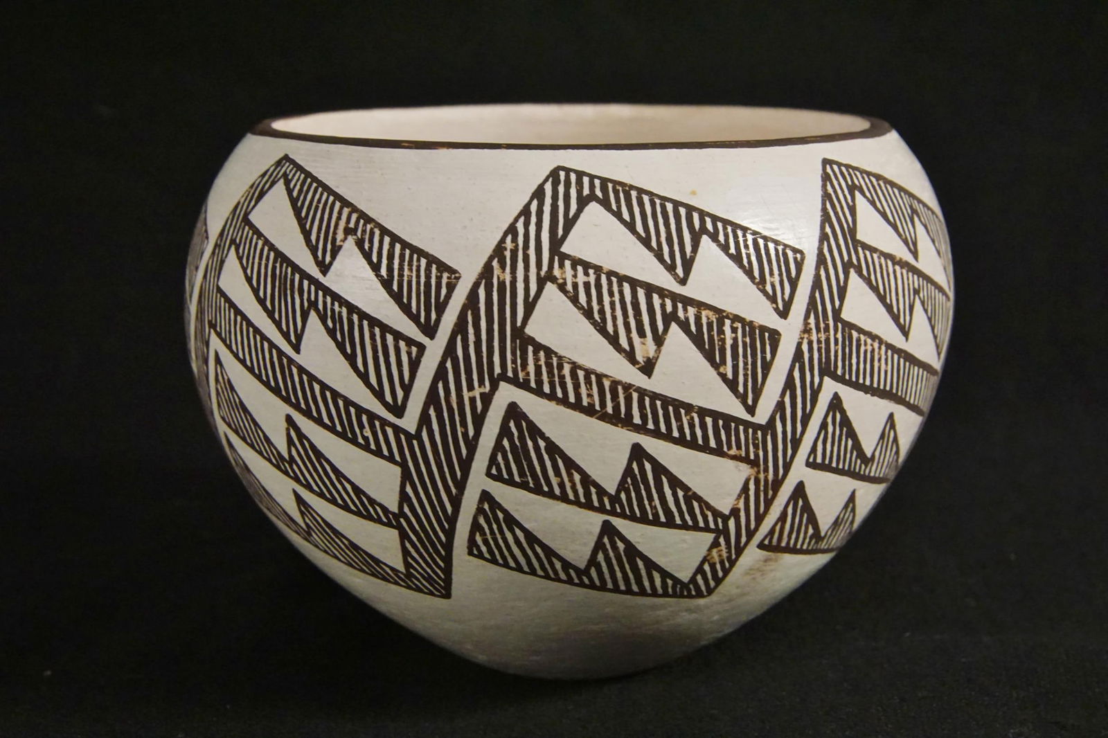CARMEL LEWIS (1947- ACOMA)