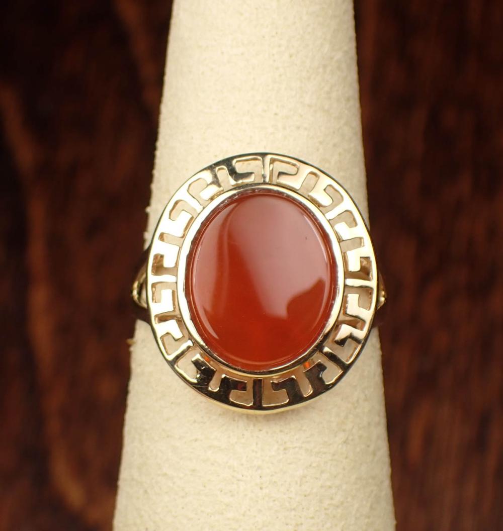 CARNELIAN AND YELLOW GOLD