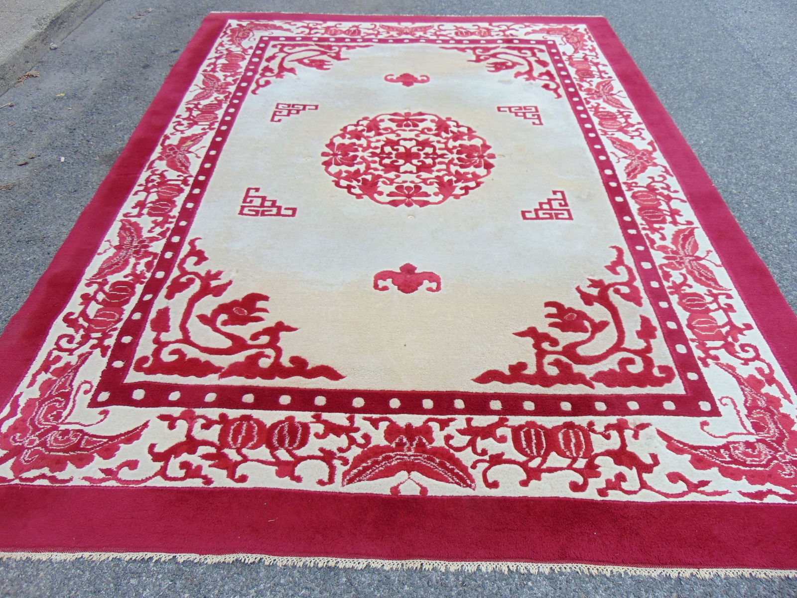 CARPET, CHINESE STYLE WOOL RUG MADE