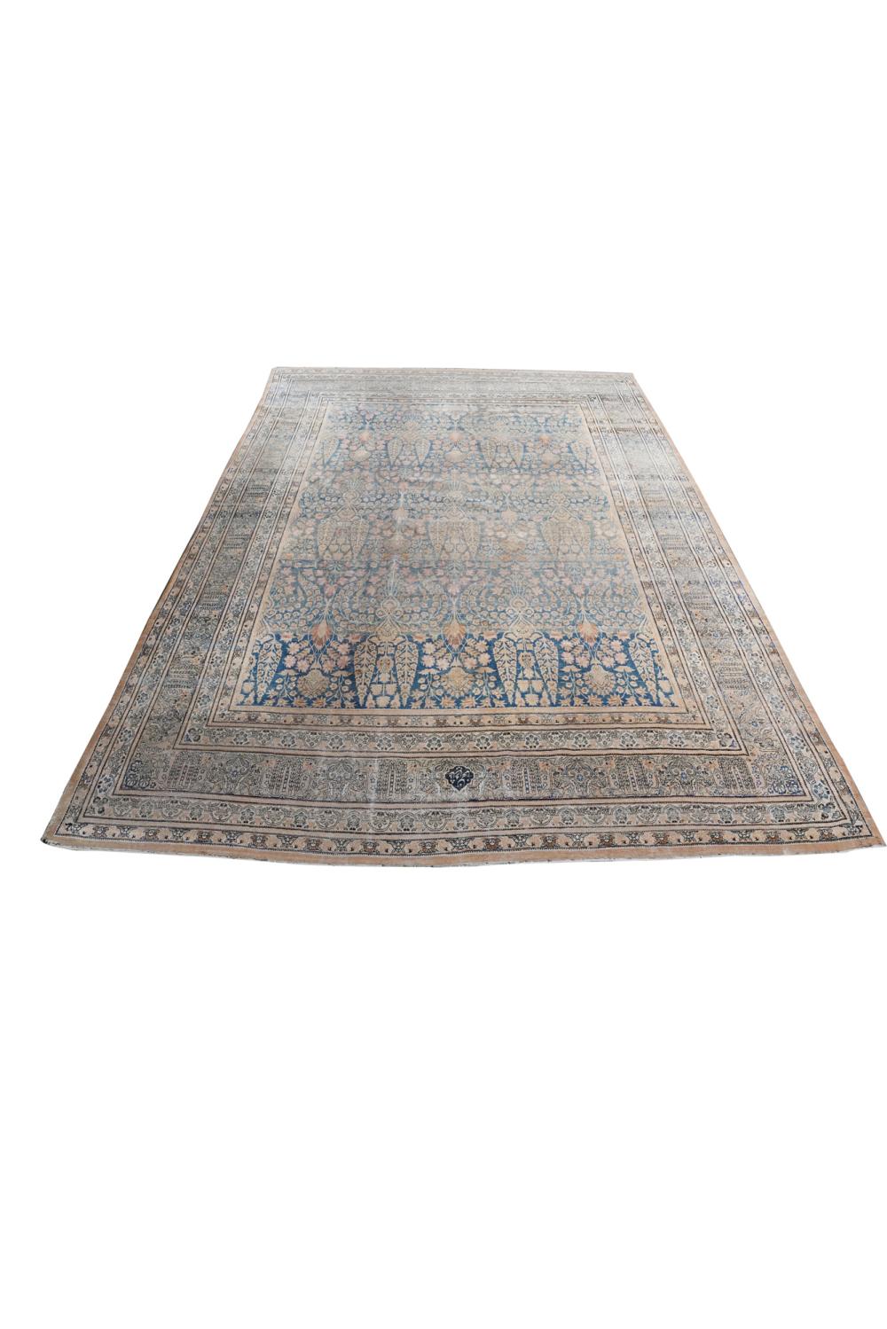 CARPET15''4" x 10'10" Condition: