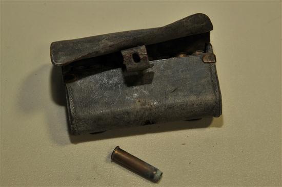 CARTRIDGE BOX WITH BRASS.