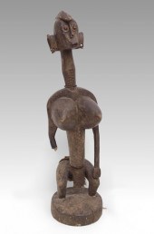 CARVED AFRICAN MUMUYE MATERNIT