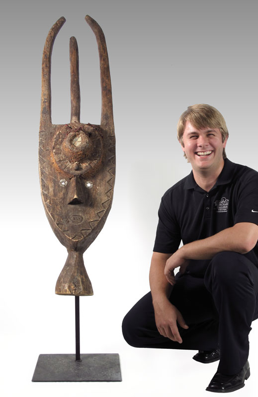 CARVED AFRICAN TOMA LANDAI