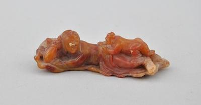 Carved Agate Mother and Baby Yellow