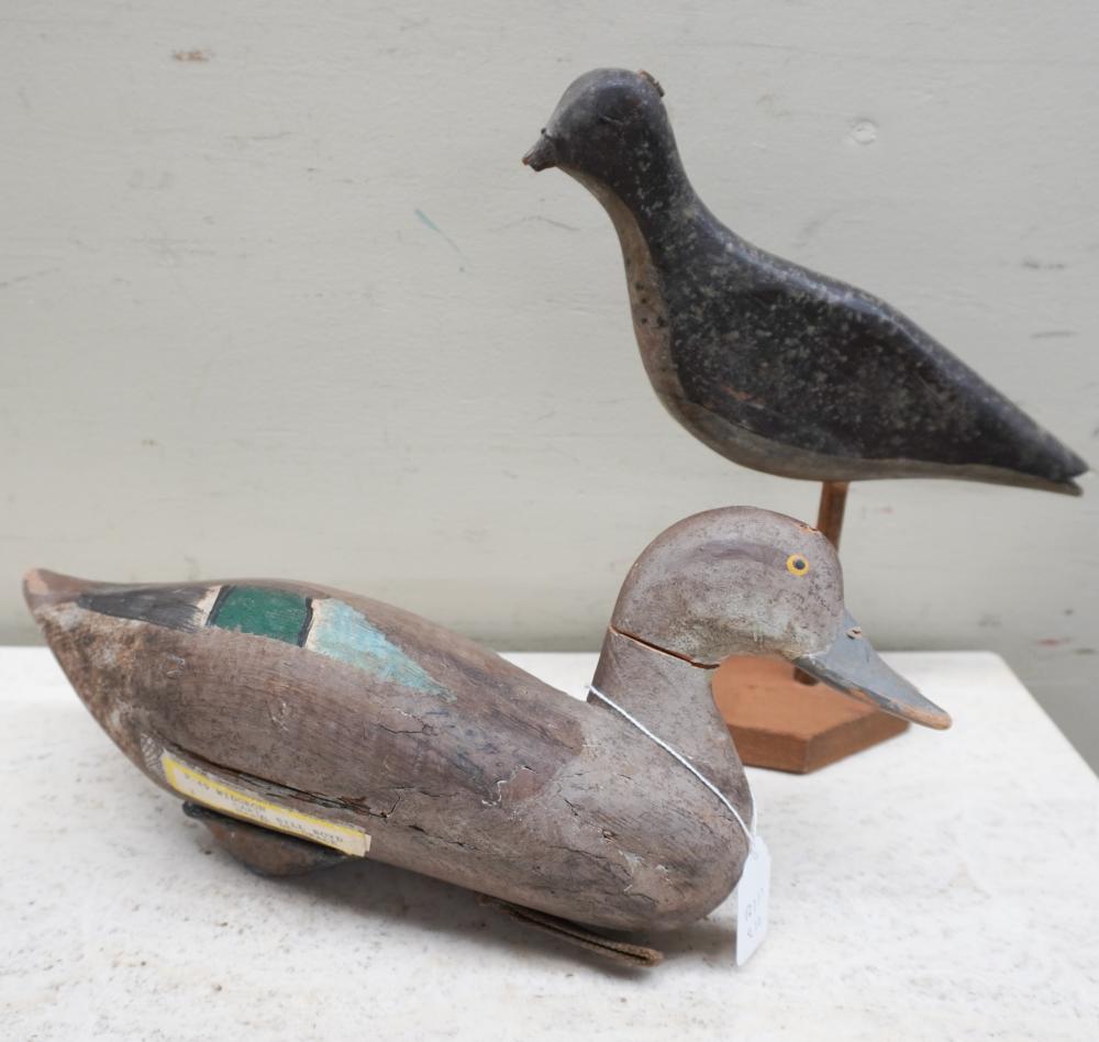 CARVED AND PAINTED WOOD DUCK