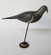 CARVED AND PAINTED WOOD PIGEON