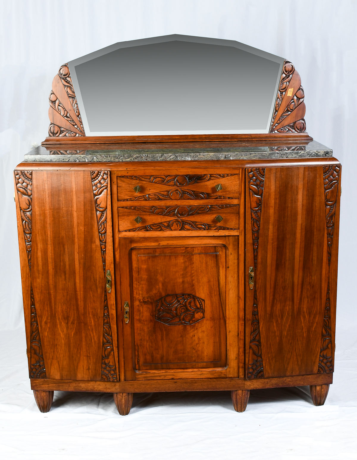 CARVED ART DECO BUFFET: Surmounting