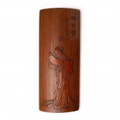 CARVED BAMBOO 'LADY' WRIST RES