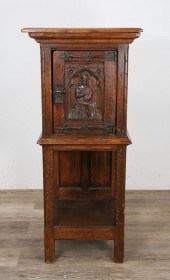 CARVED BELGIAN RENAISSANCE REV