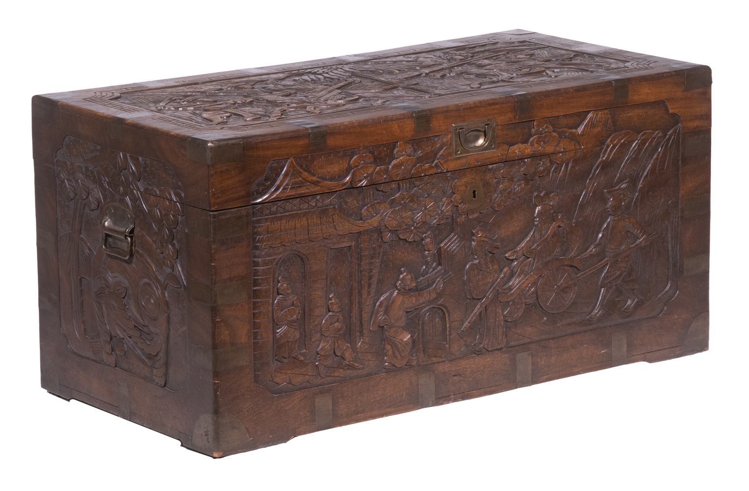 CARVED CAMPHORWOOD TRUNK Vintage