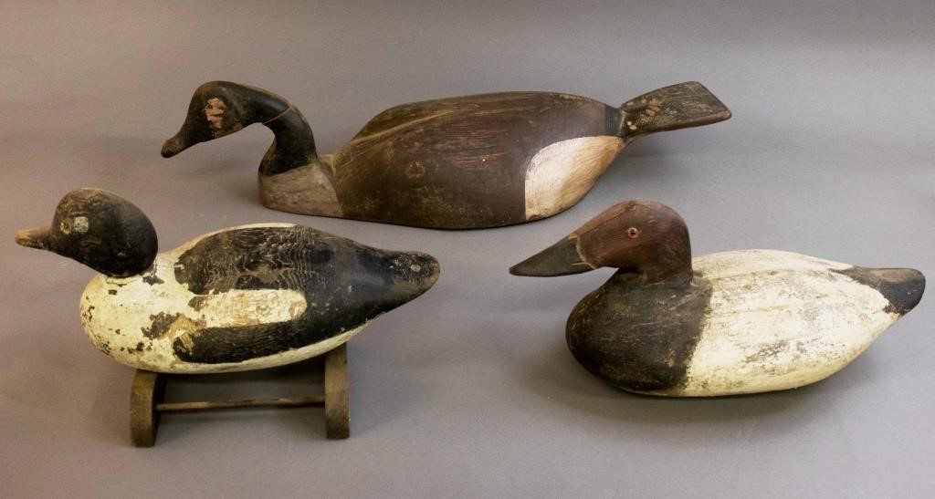 Carved Canadian goose, 6 1/2"h x