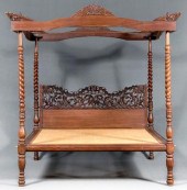 Carved Colonial four poster be