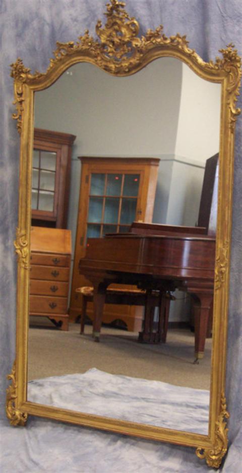 Carved & gilt Italian Louis XV