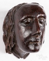 CARVED HEADCarved oak head fur