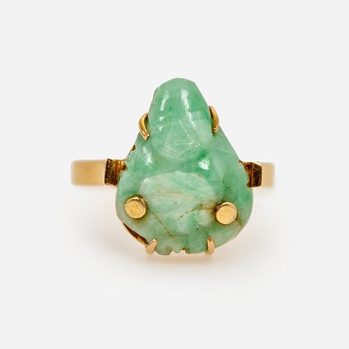 CARVED JADEITE JADE FIGURE RING