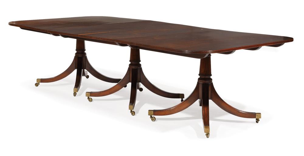 CARVED MAHOGANY EXTENSION DINING