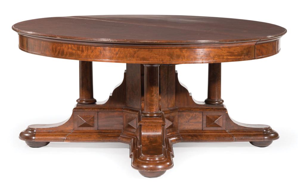 CARVED MAHOGANY EXTENSION DINING