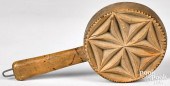 CARVED MAPLE PADDLE BUTTERPRIN