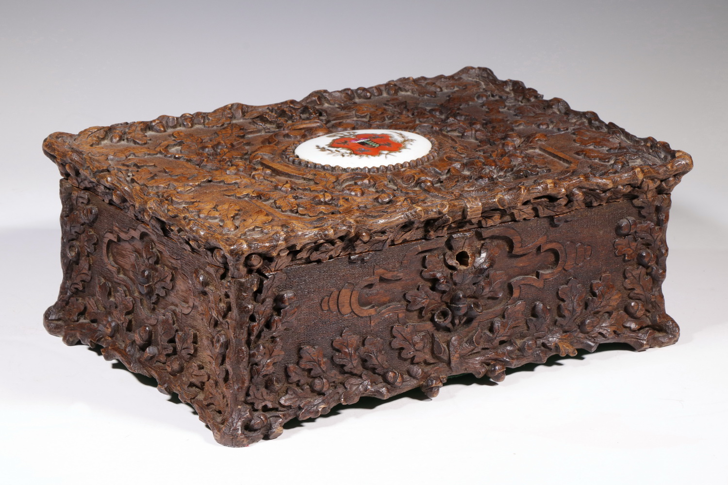 CARVED OAK BOX 19th c. English