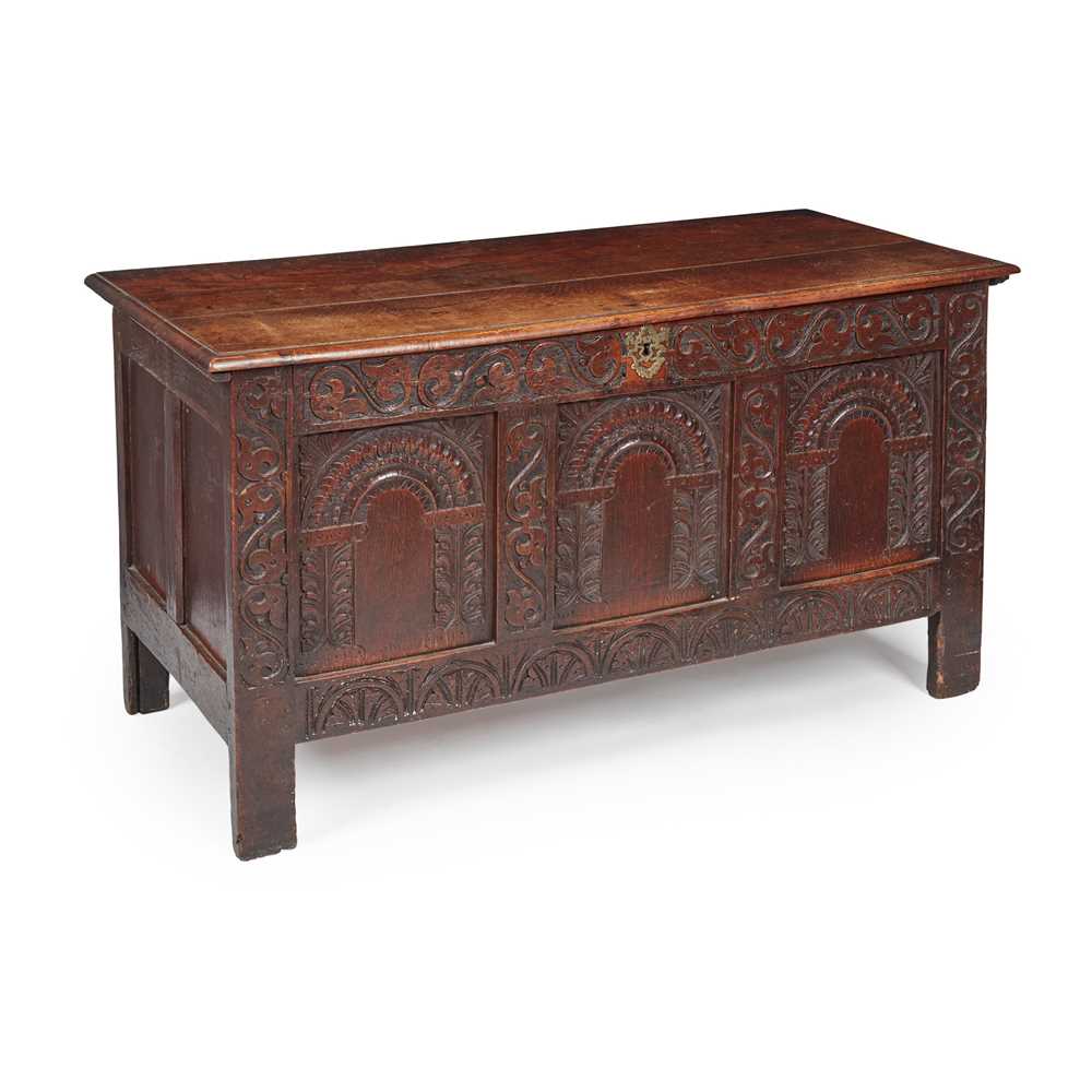 CARVED OAK COFFER EARLY 18TH