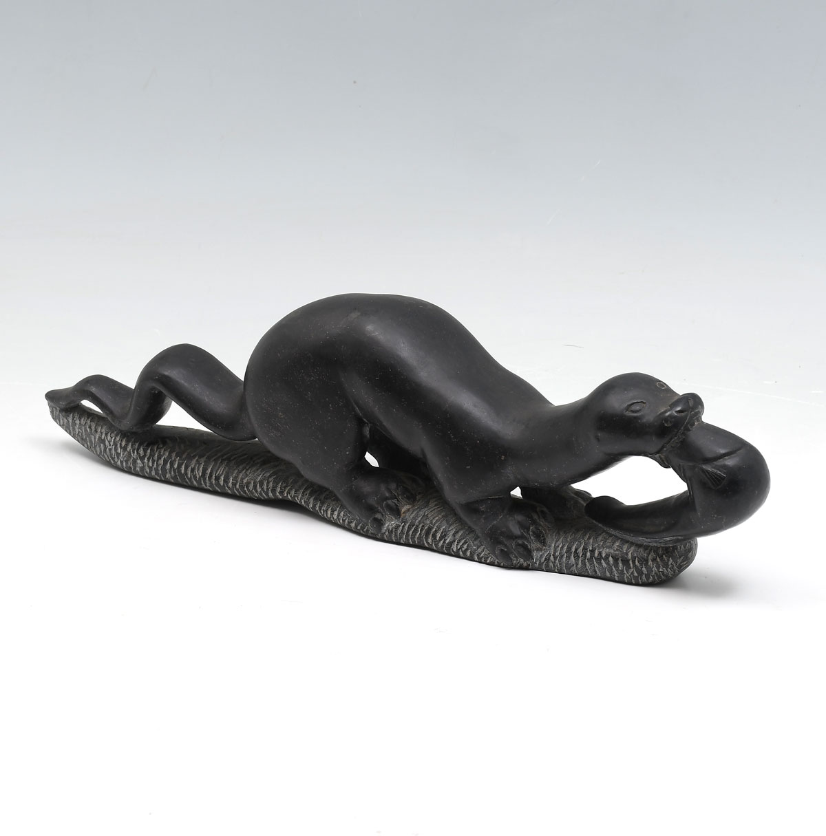 CARVED STONE ESKIMO SCULPTURE:
