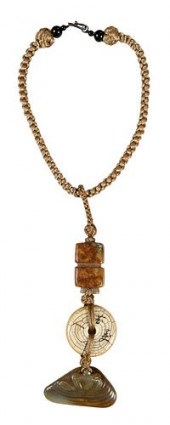 CARVED STONE NECKLACEcarved ag
