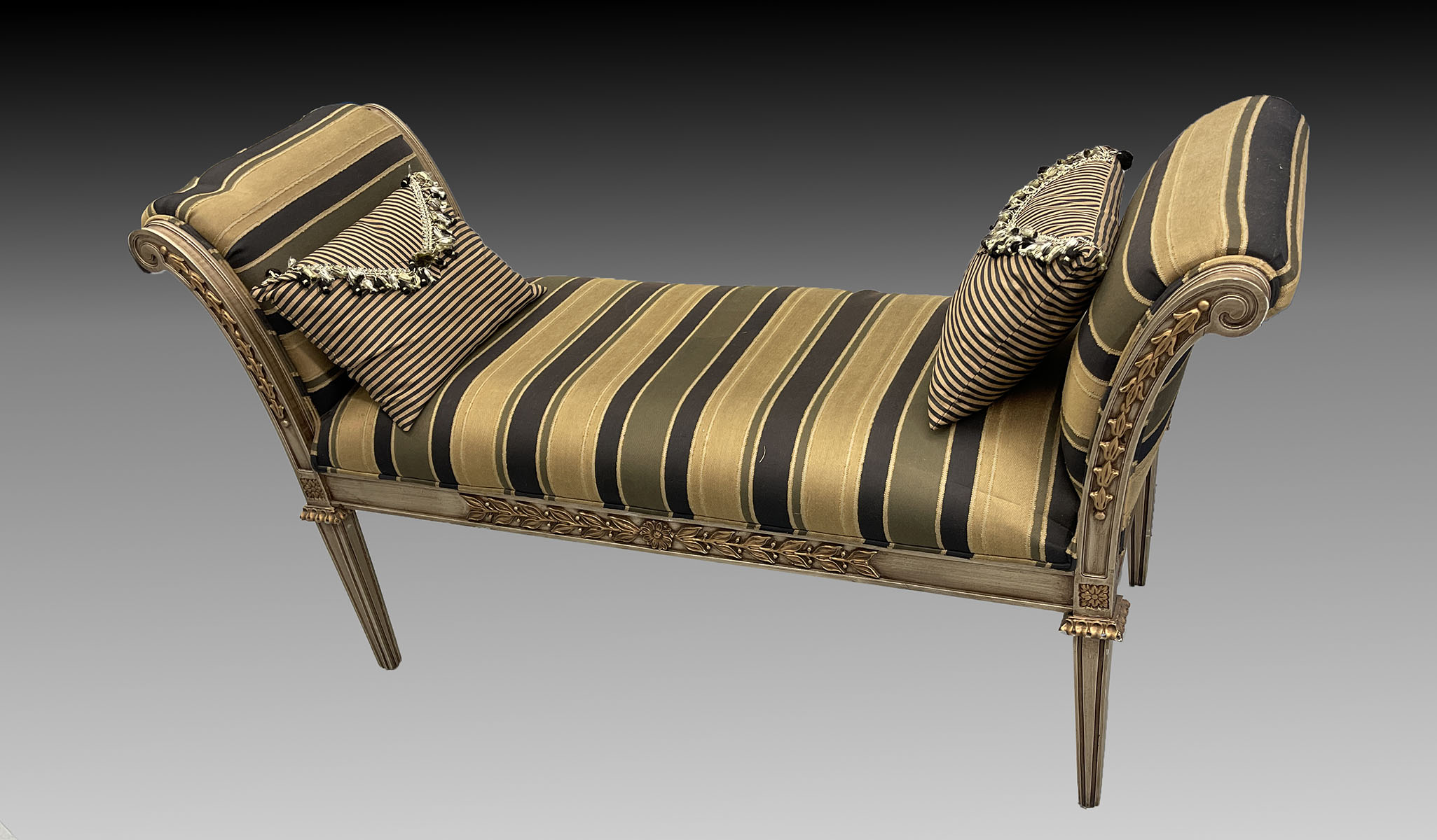CARVED UPHOLSTERED WINDOW BENCH: