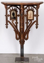 CARVED WALNUT PATRIOTIC CENTEN