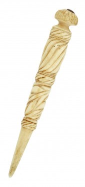 CARVED WHALE IVORY BODKIN 19TH