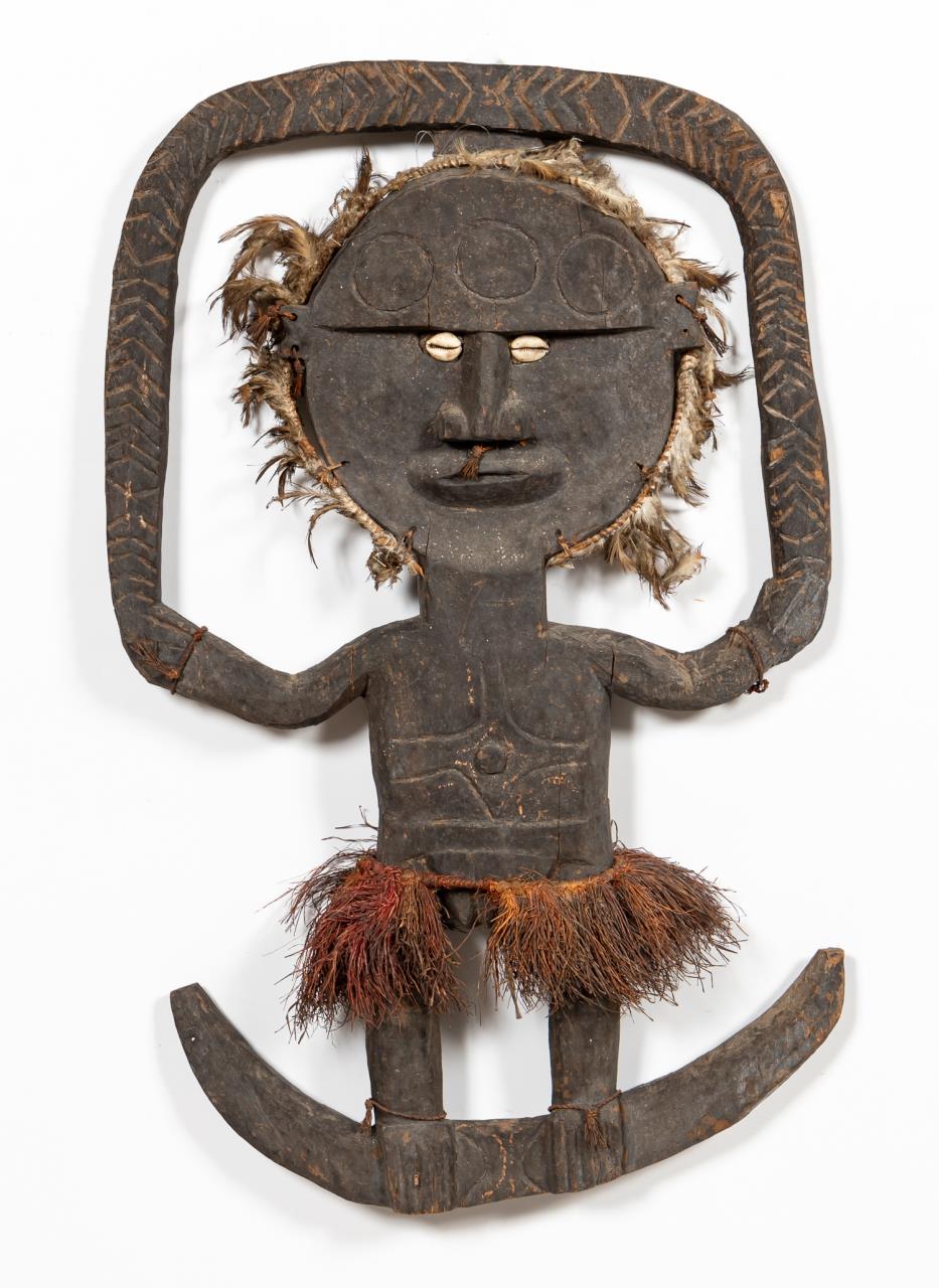 CARVED WOOD PAPUA NEW GUINEA