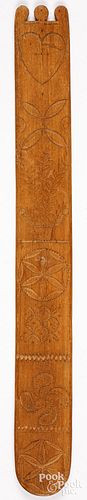 CARVED WOODEN BUSK, 19TH C.<br