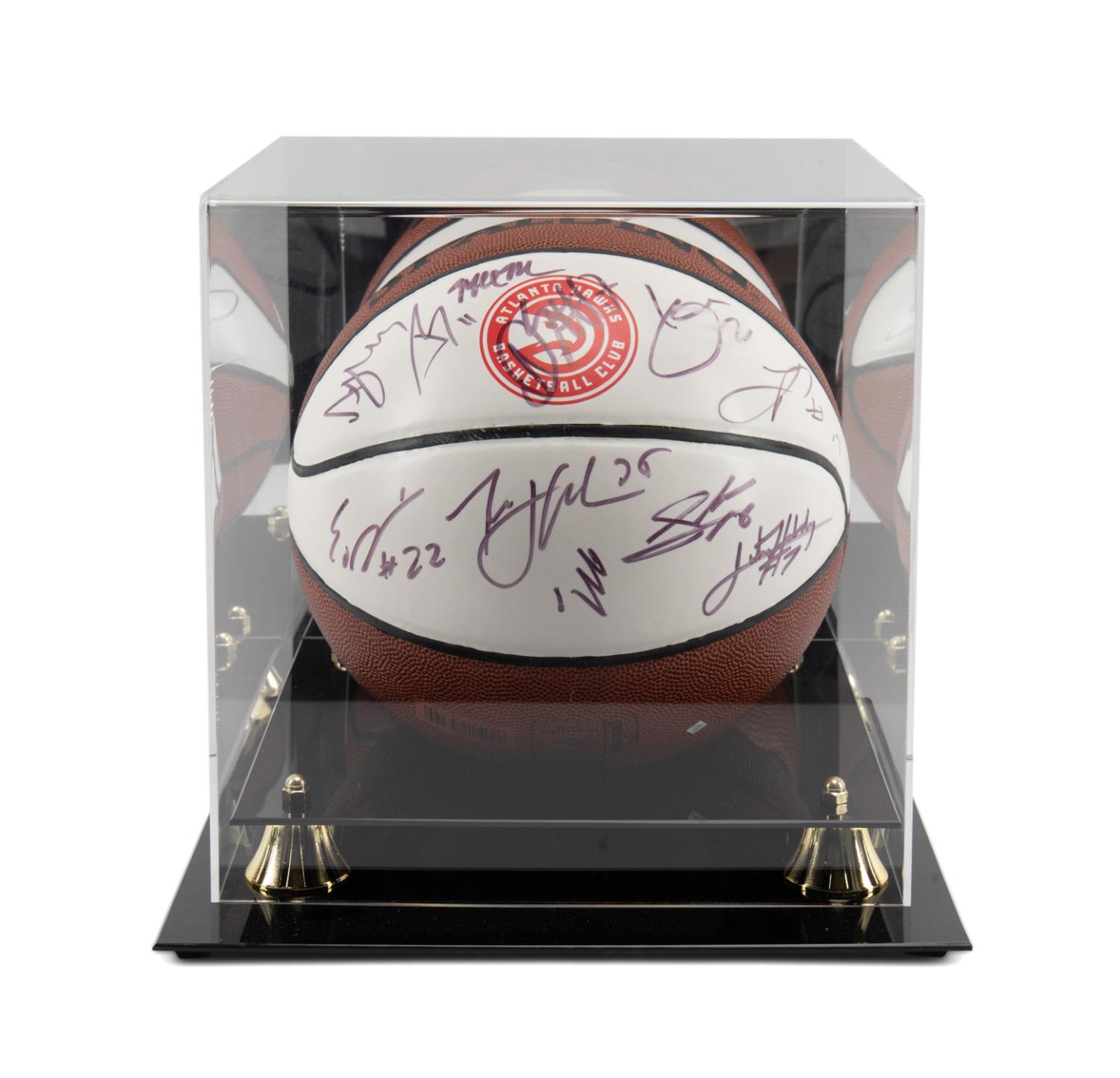 CASED AUTOGRAPHED ATLANTA HAWKS